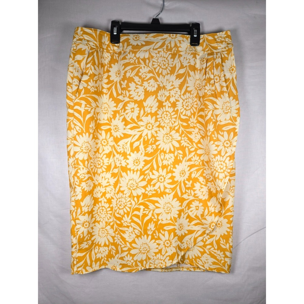Rip Skirt Hawaii Wrap Skirt L Mustard Yellow Floral Comfy Travel Vacation Beach